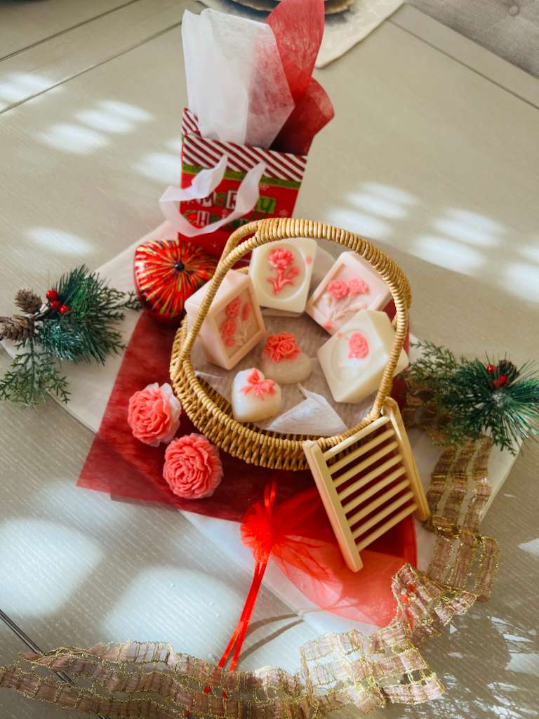 Jabón de Rosa Mosqueta (Goat Milk & Jojoba)